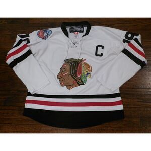 2017 Winter Classic Reebok Johnathan Toews 19 Hockey Jersey Men's Size 50
